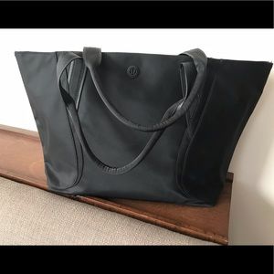 Lululemon Laptop Tote
